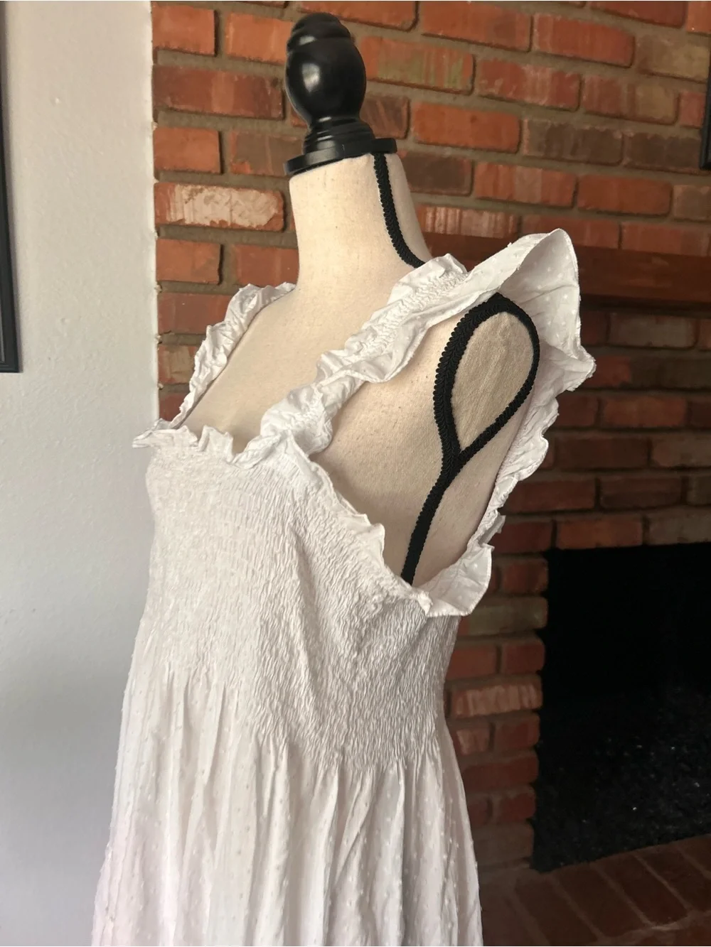 Hill House Home Ellie Nap Dress in White Swiss Dot Sz M - Picture 7 of 10